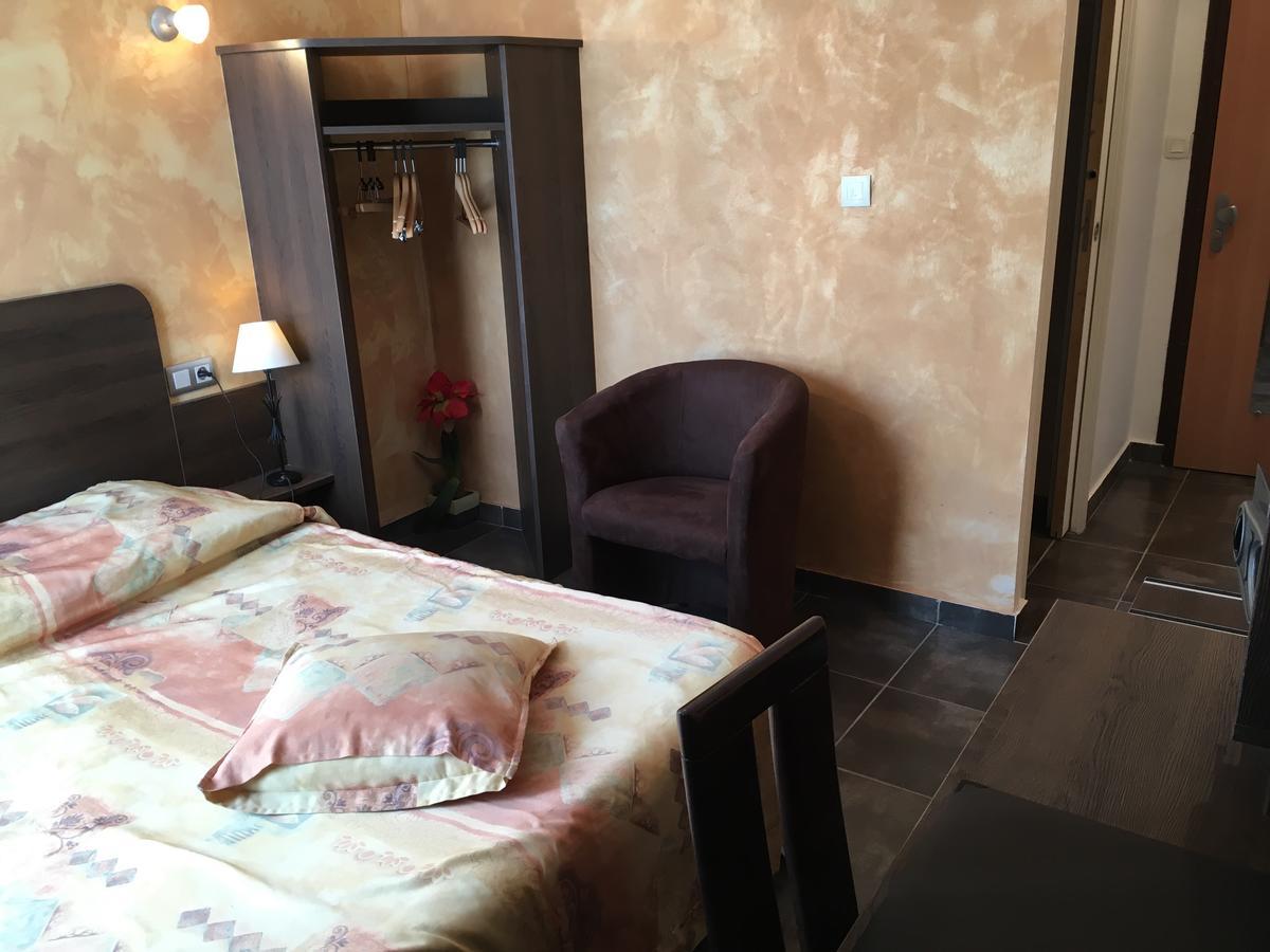 Hotel Morris Le Pont-de-Beauvoisin Eksteriør billede
